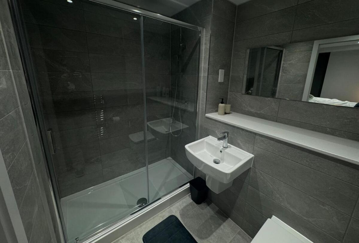 Modern 2-bedroom In Heart Of * Liverpool